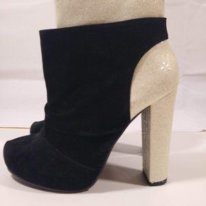 Black Velvet and White Glitter High Heel Bootie Shoe Size 8 1/2 NIB